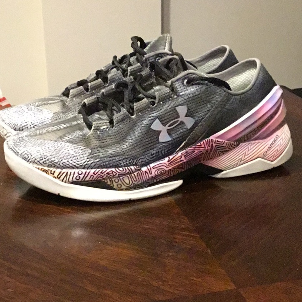 Under Armour Curry 2 Low *Custom* size 9.5